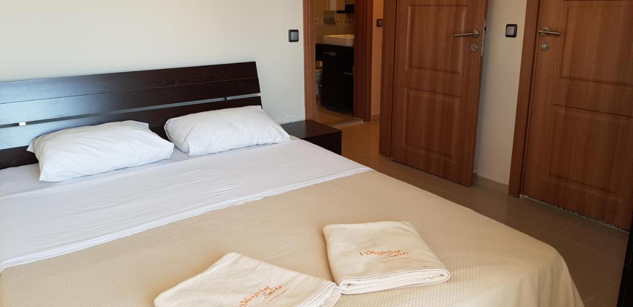 Whispering Sands Self Catering