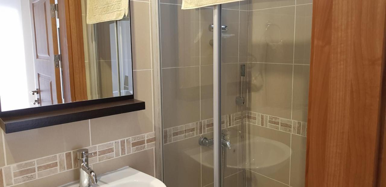 Apartment Whispering Sands Self Catering